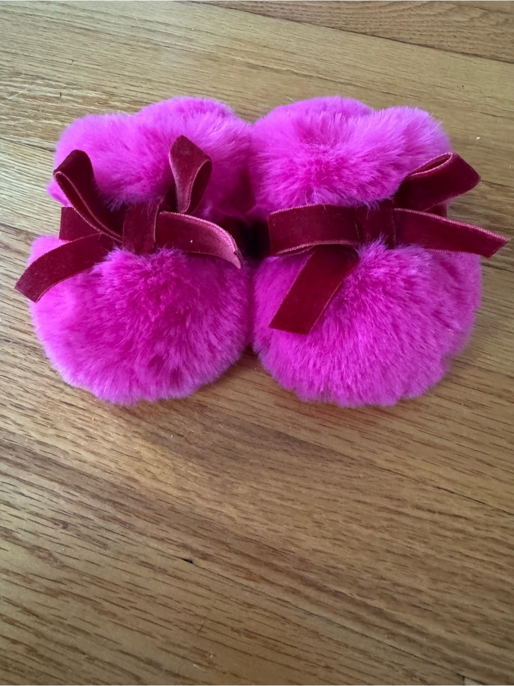 Toddler Pink Pom Pom Slippers with Velvet Bow